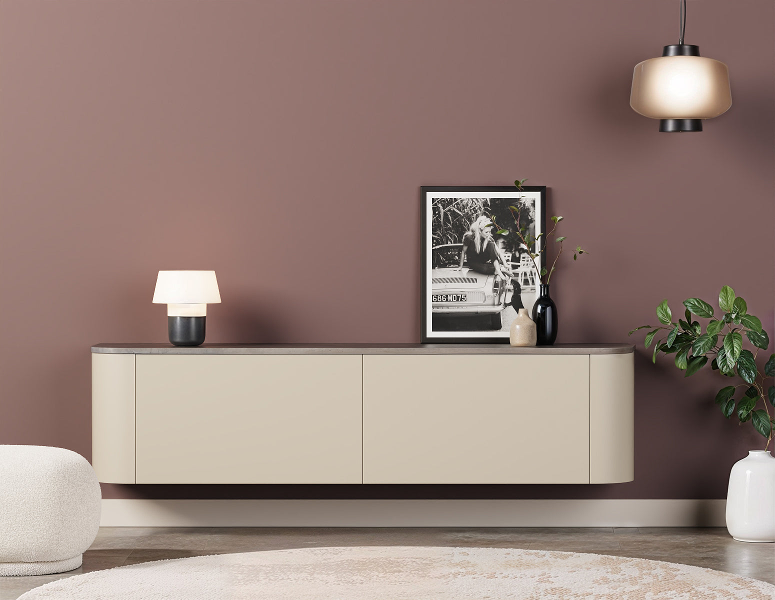 TV-meubel op maat met ronde hoeken gemaakt door De Maat Fabriek